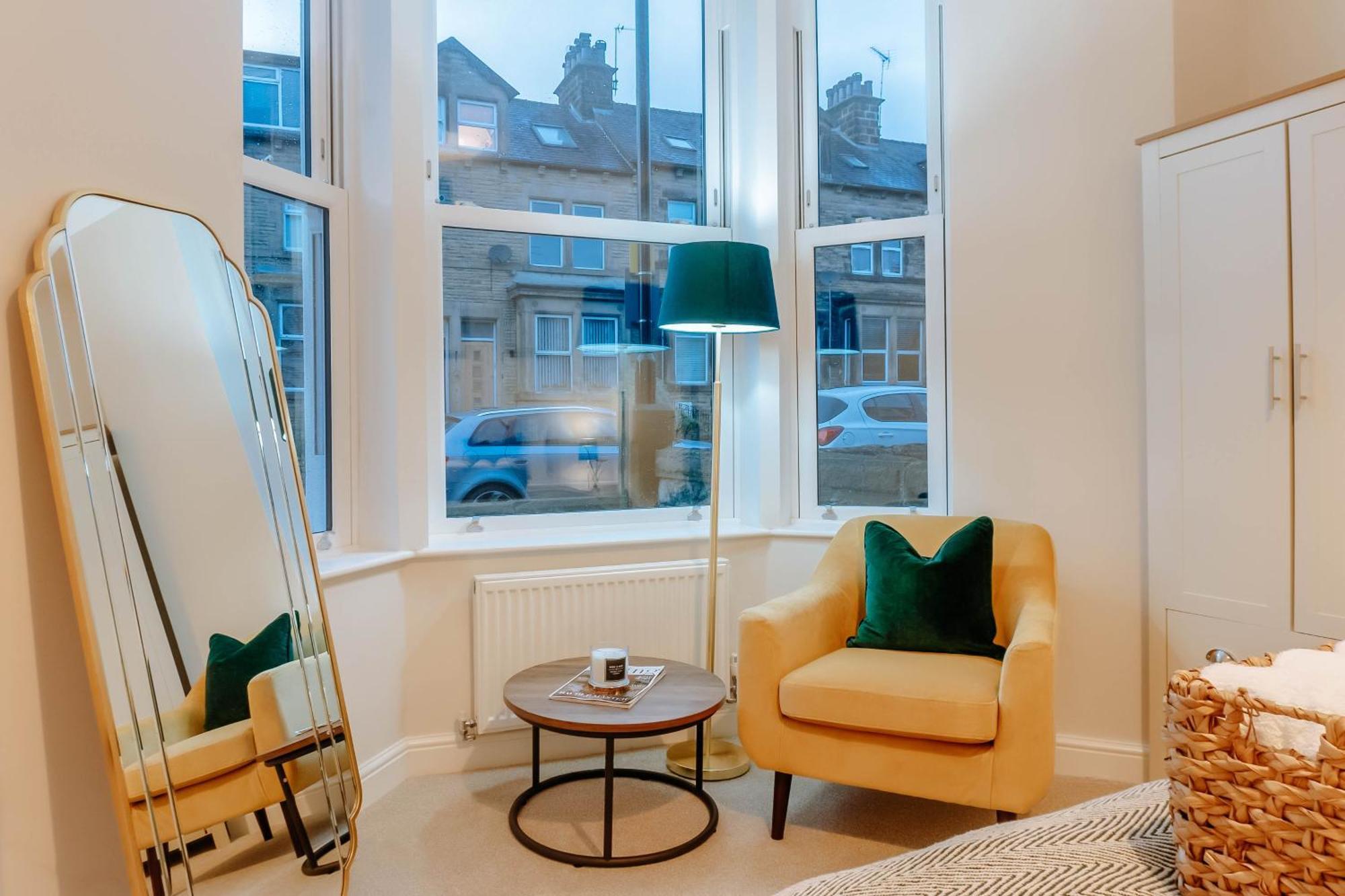 Mayfield - Central Harrogate Apartment - Ground Floor エクステリア 写真