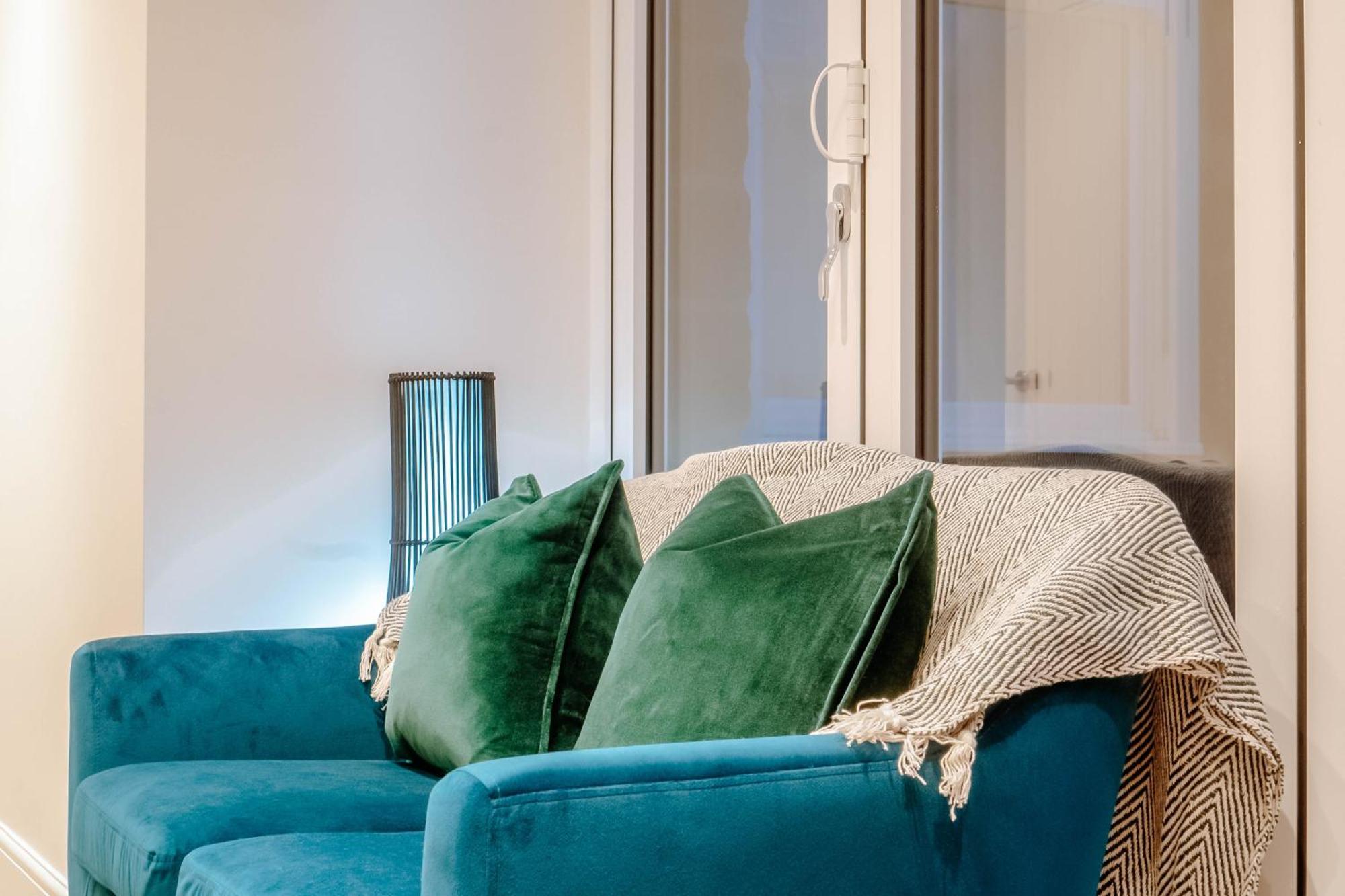 Mayfield - Central Harrogate Apartment - Ground Floor エクステリア 写真